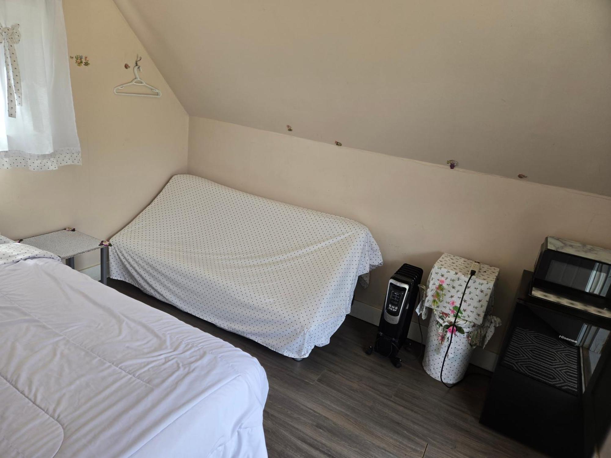 蓝河小屋及露营地 布卢里弗 外观 照片