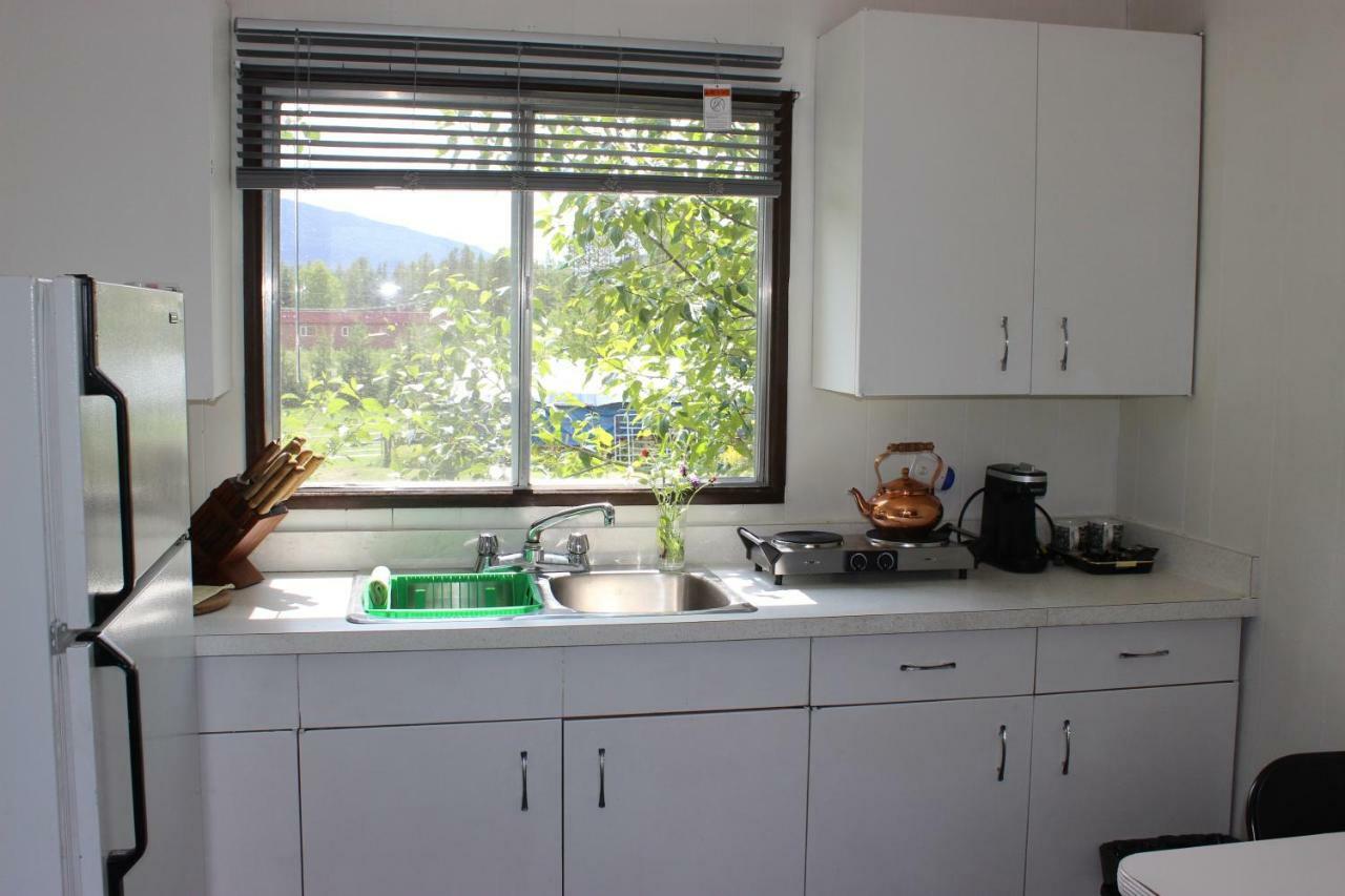 蓝河小屋及露营地 布卢里弗 外观 照片